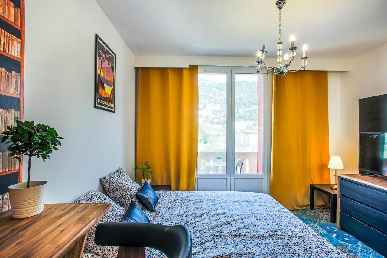 Апартаменты #4 Toulon Centre, Balcon, Vue Sur Corniche, Lumineux, Au Calme, Stationnement Facile & Gratuit Экстерьер фото